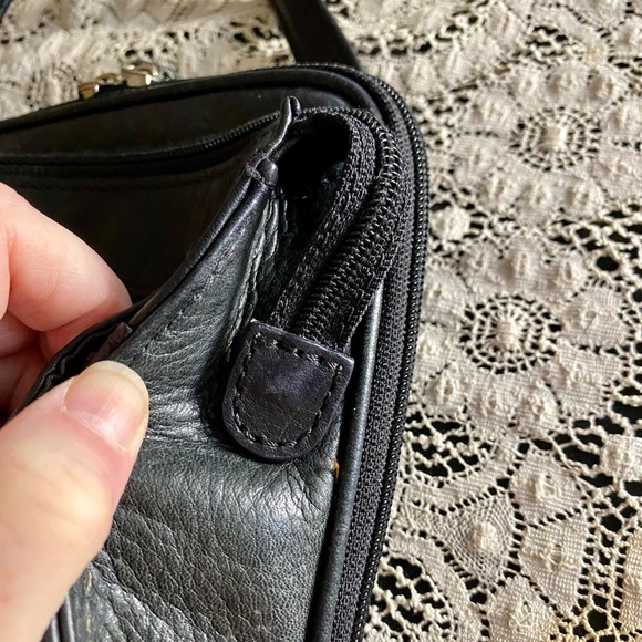 💥Fossil Leather Mini Crossbody with Adjustable Strap💥 - Picture 10 of 15